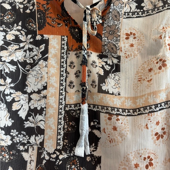 Belle by Kim Gravel Belle BOHO Floral Patchwork Peasant Blouse XS - Picture 3 of 4